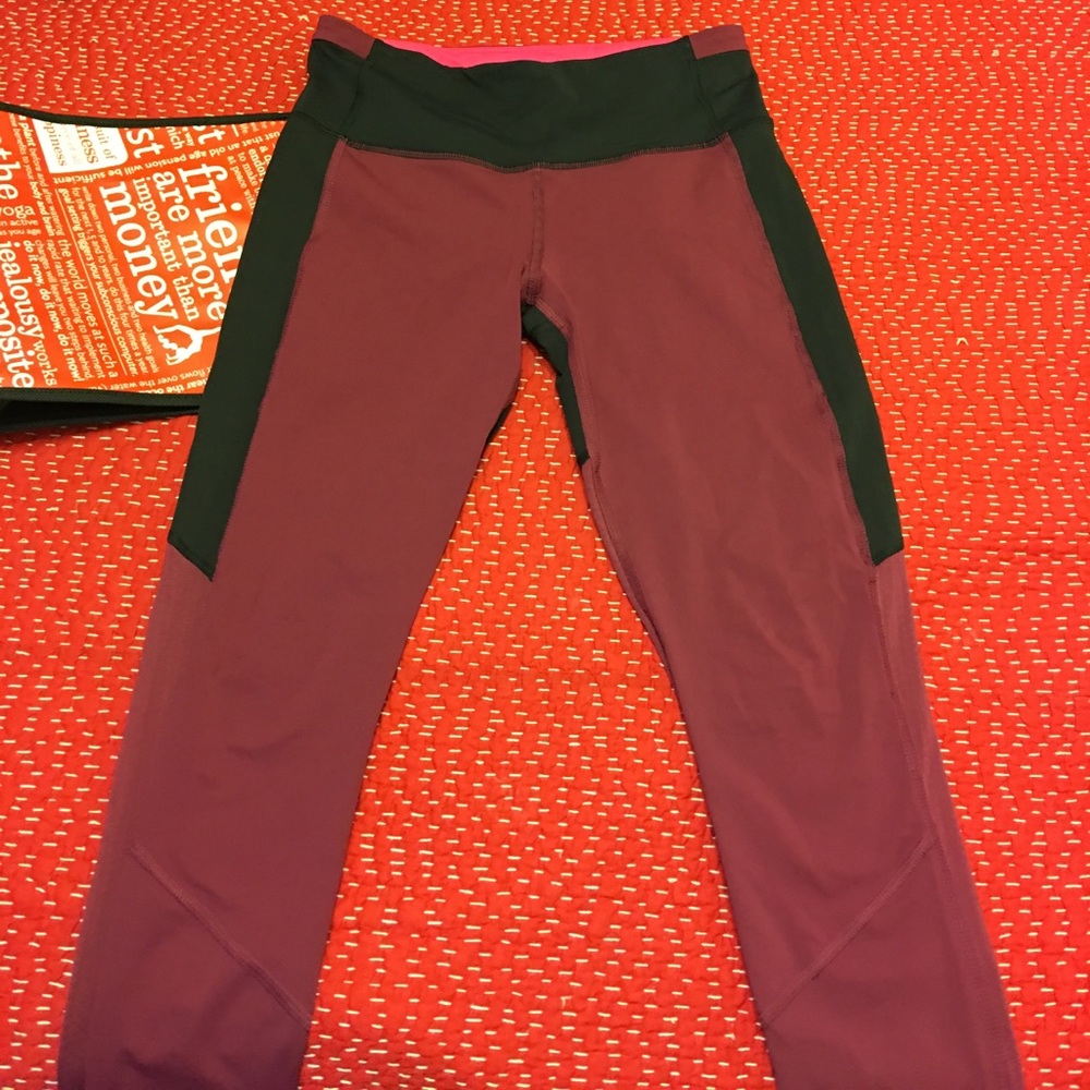 Lululemon crops